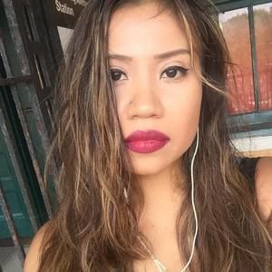 Meet your Posher, Beatriz